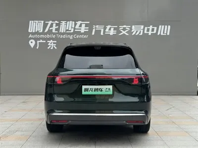 AITO 问界 AITO M8