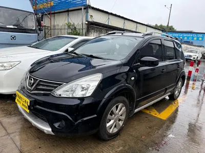 Nissan Livina