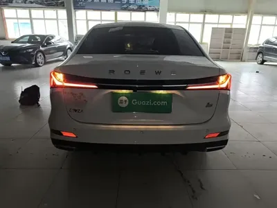 Roewe i5