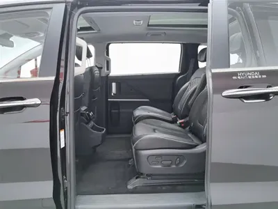 Hyundai Custo