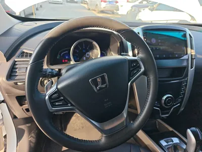 Luxgen U6