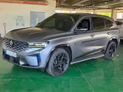 Renault-KoreaSamsung Grand Koleos