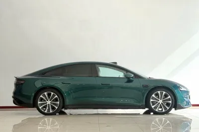 Hima Luxeed S7