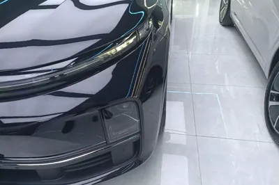 Li Auto L7