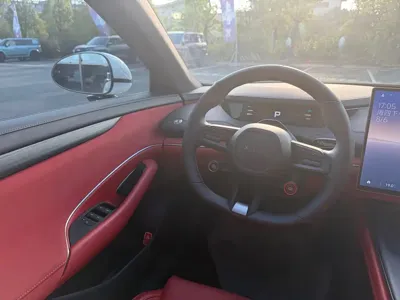 Xiaomi SU7
