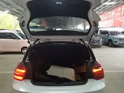 BMW 1 Series (Import)