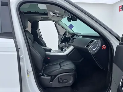 Land Rover Sport