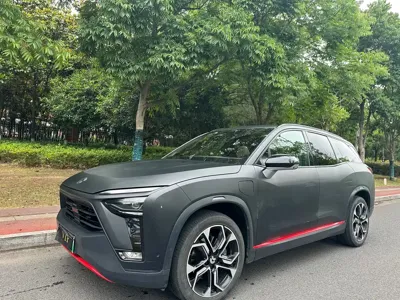 Nio ES8