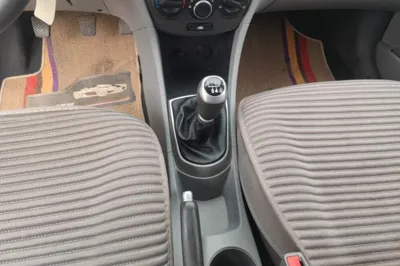 Hyundai Verna (older generation)