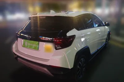 Toyota YARiS L Zhi Xuan