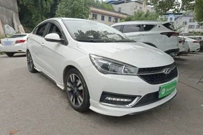 Chery Arrizo 5