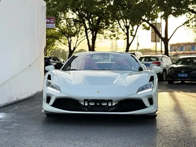 Ferrari F8