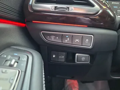 Genesis EQ900
