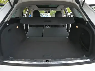 Audi A4 (Import)
