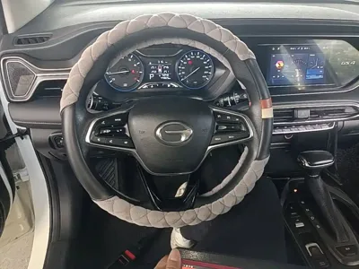 GAC Motor Trumpchi GS4