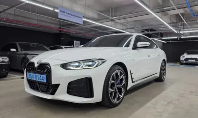BMW i4