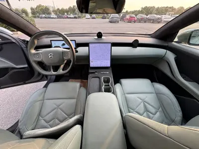 Nio ET5