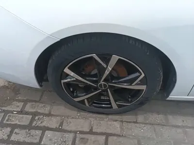 Roewe i5