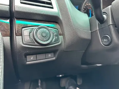 Ford Explorer (Import)