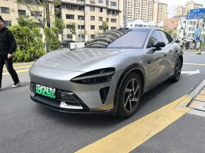 Xiaomi 小米YU7