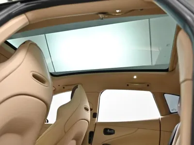 Astonmartin DBX