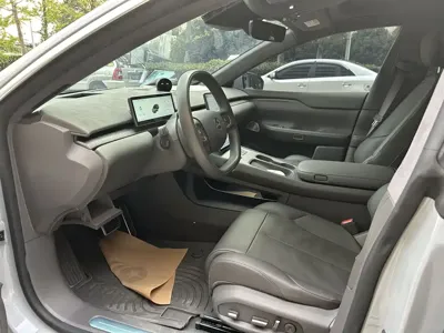 Nio ET7
