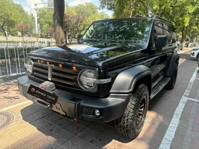 Tank Tank 300