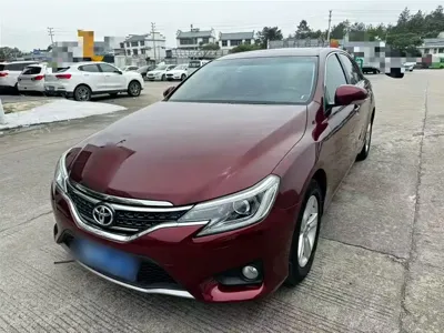 Toyota Reiz