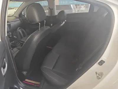 Kia K2