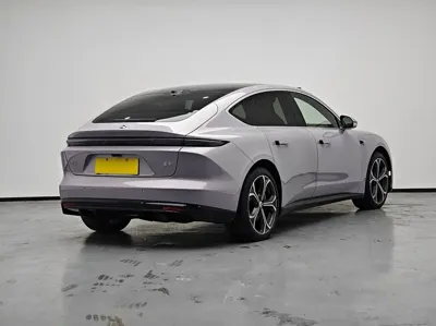 Nio ET5