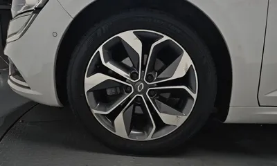Renault-KoreaSamsung SM6