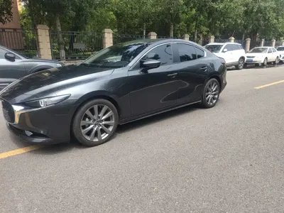 Mazda 3 Axela