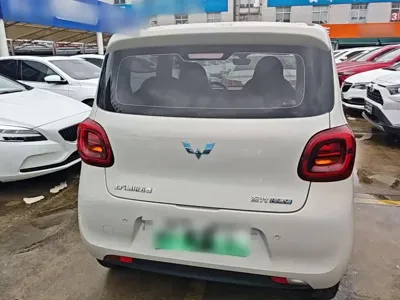 Wuling MINIEV