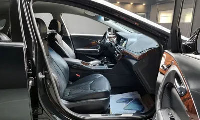 Hyundai Aslan
