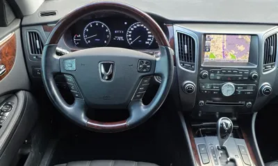 Hyundai Equus