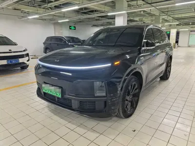 Li Auto Li L8