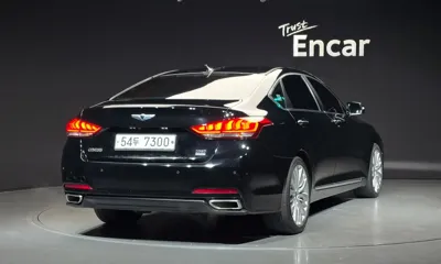 Hyundai Genesis