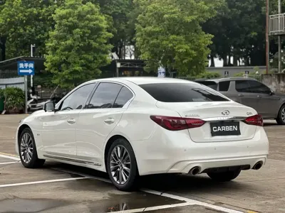 Infiniti Q50L