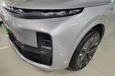Li Auto L7