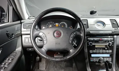 Kia Opirus