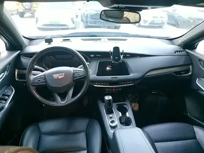 Cadillac XT4