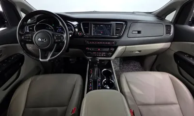 Kia Canival