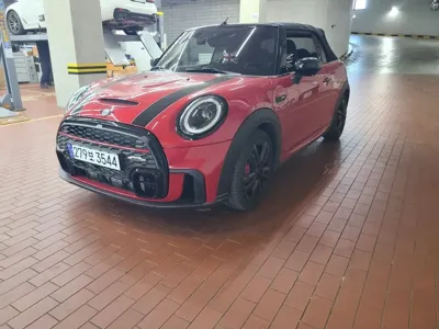 MINI Cooper Convertible