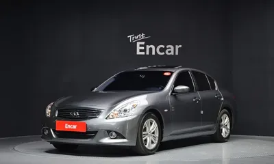 Infiniti G