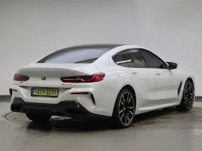 BMW 8-Series