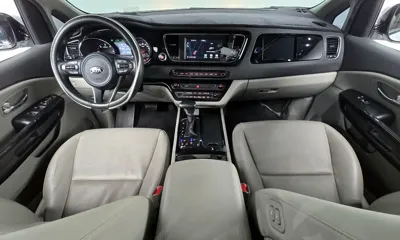 Kia Canival