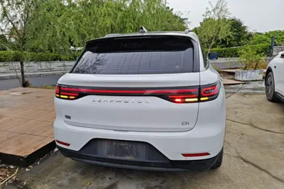 Leapmotor C11