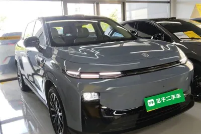 Leapmotor B10