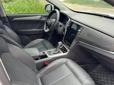 Roewe RX5