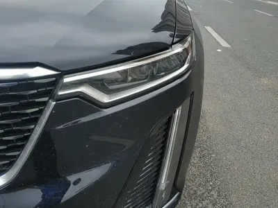 Cadillac XT6
